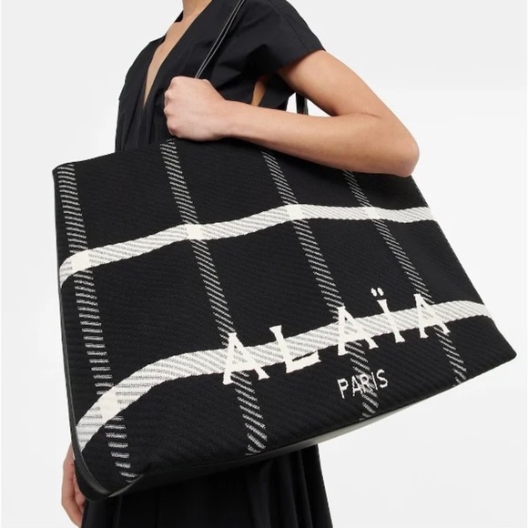 Alaïa Large Checked Logo Tote - Picture 5 of 9